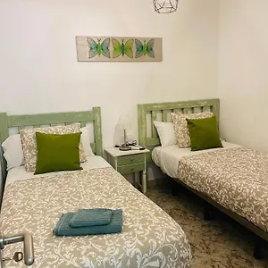 apartamento-julia.puertodelcarmen-hotels.org/